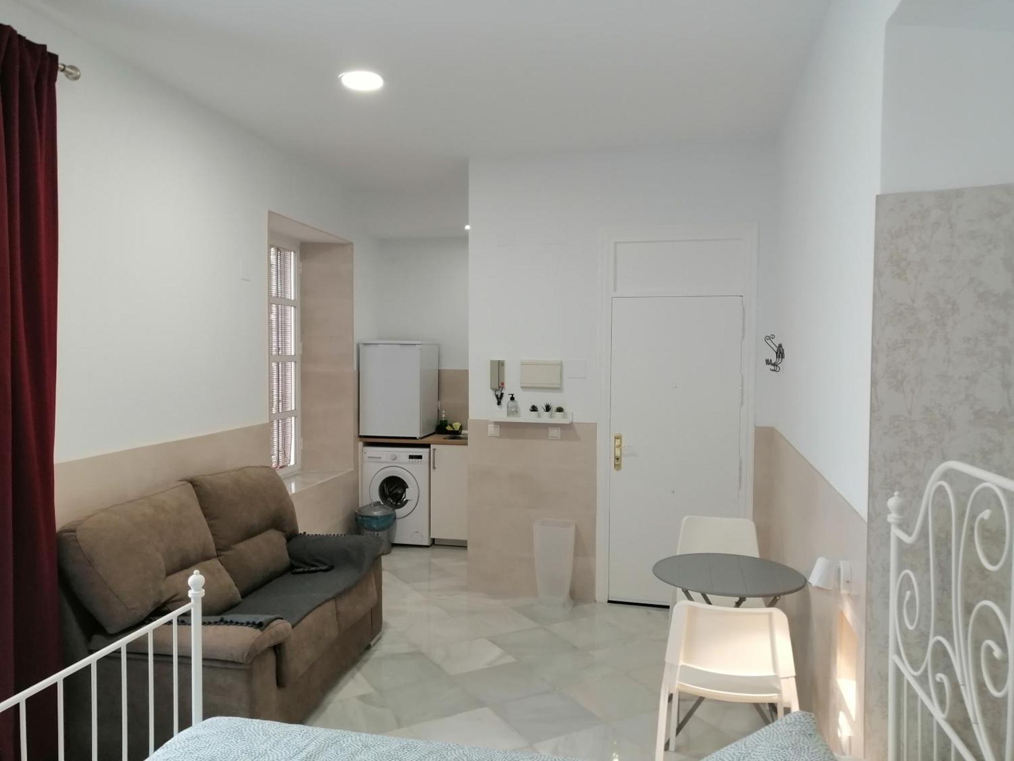 Salotur Tomas De Ibarra Apartment Seville Room photo